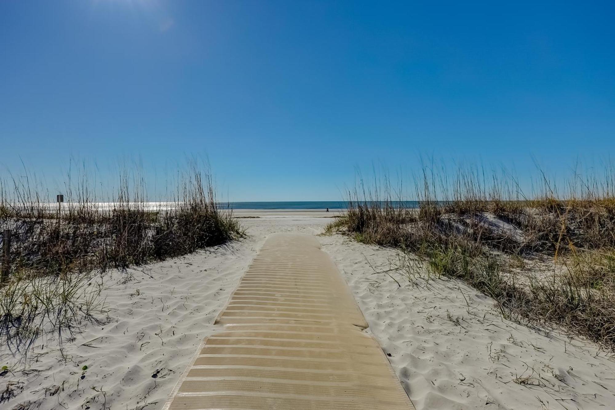 Carolina Beach Club, Unit 126 Hilton Head Island Exterior photo